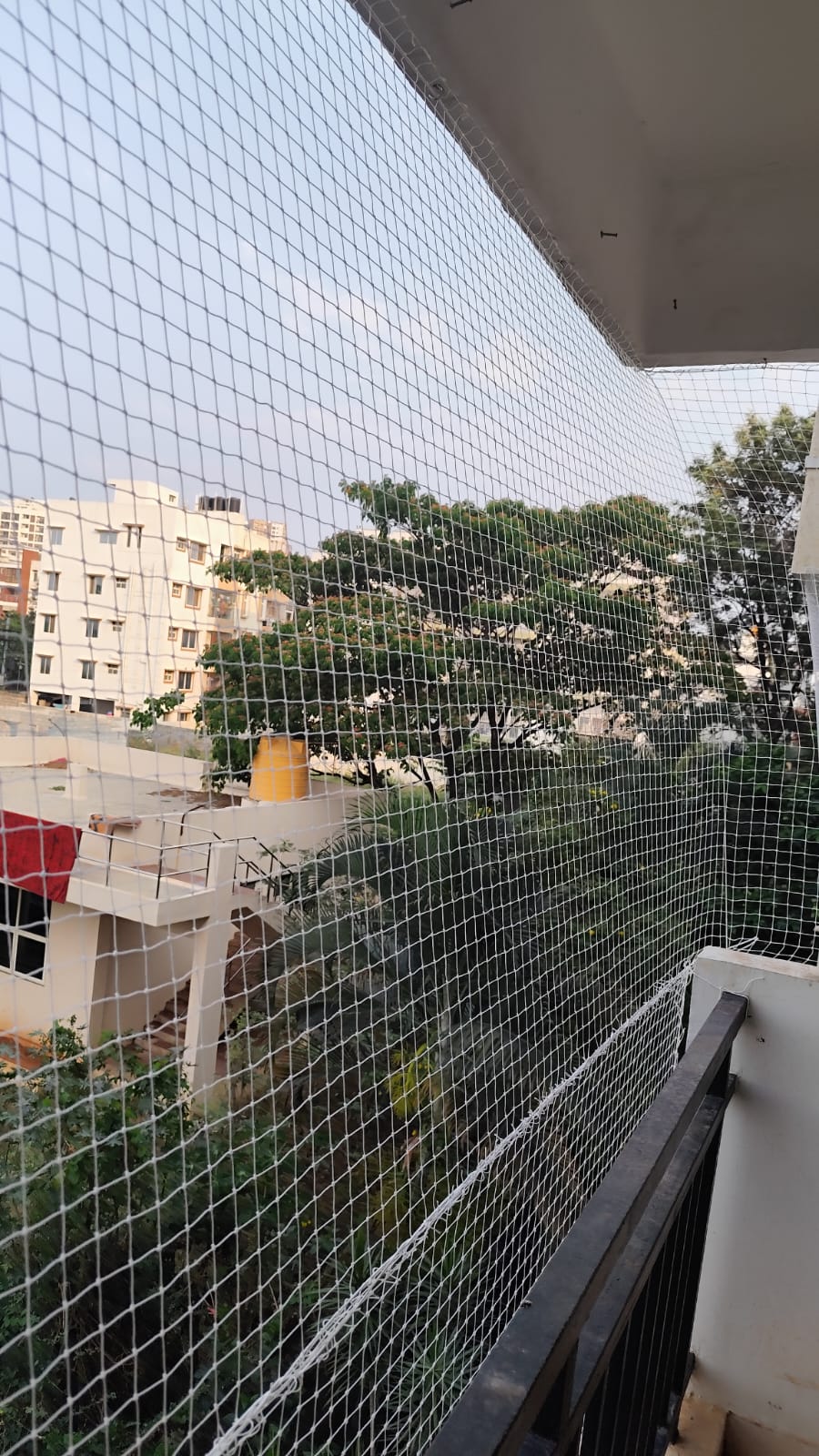 Play area safety nets